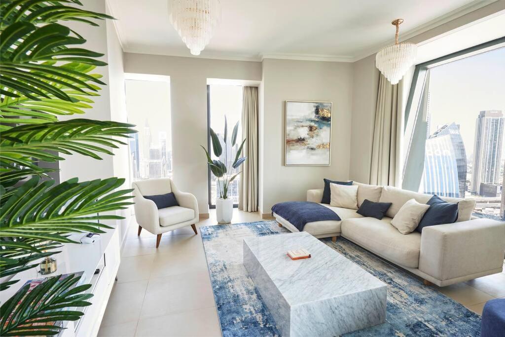 Ferienwohnung Larbi Breathtaking Burj And Fountain View Luxurious 2 Bed Dubai Exterior foto