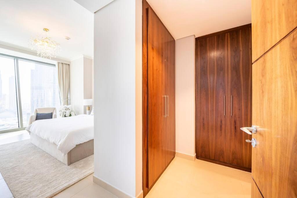 Ferienwohnung Larbi Breathtaking Burj And Fountain View Luxurious 2 Bed Dubai Exterior foto