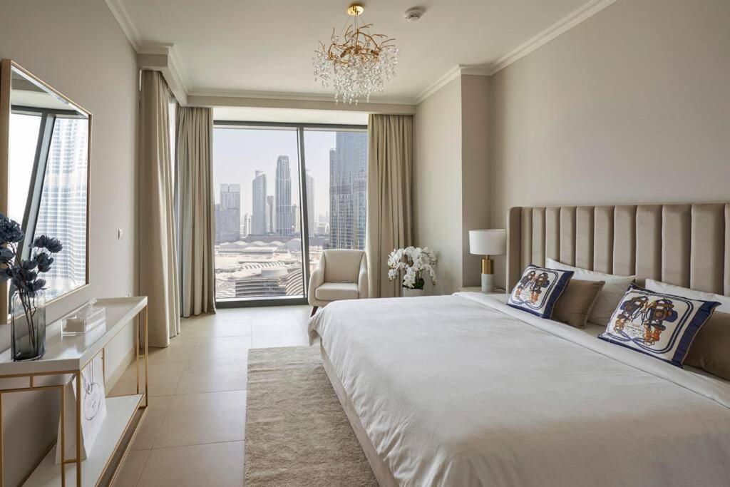 Ferienwohnung Larbi Breathtaking Burj And Fountain View Luxurious 2 Bed Dubai Exterior foto