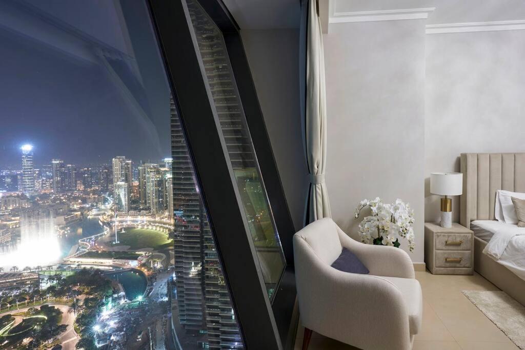 Ferienwohnung Larbi Breathtaking Burj And Fountain View Luxurious 2 Bed Dubai Exterior foto