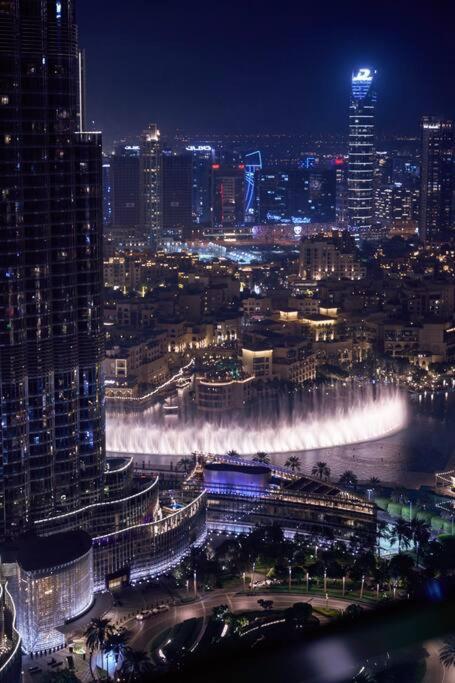 Ferienwohnung Larbi Breathtaking Burj And Fountain View Luxurious 2 Bed Dubai Exterior foto